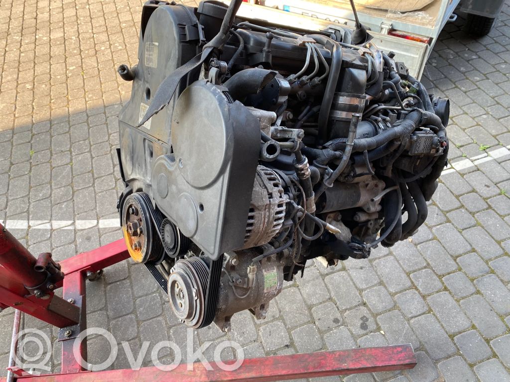 Engine   D5244T,31251095,30731988,30750283
