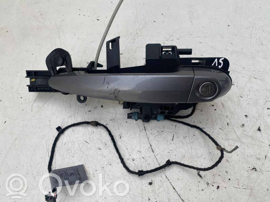 BMW 1 E81 E87 Front door exterior handle 