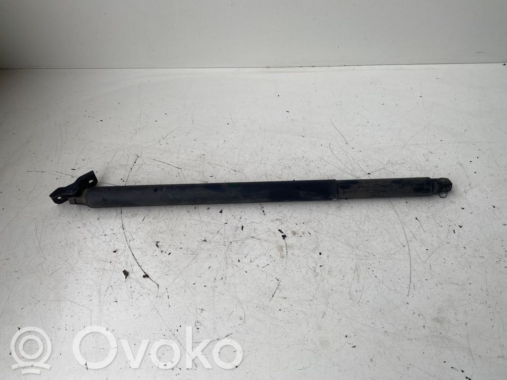 KIA Ceed Tailgate/trunk strut/damper 