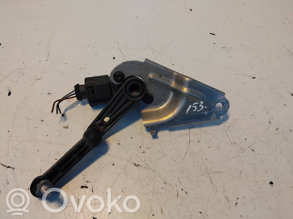 Front height sensor lever   42511700
