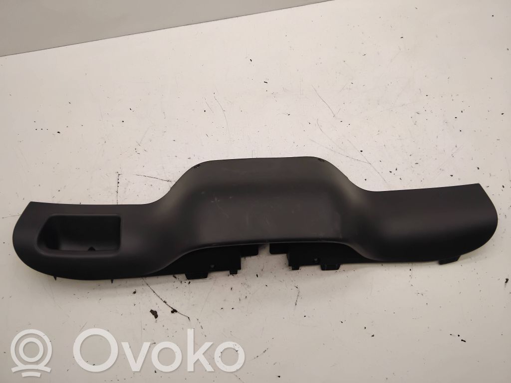 Ford Kuga I Osłona tylnej klapy 