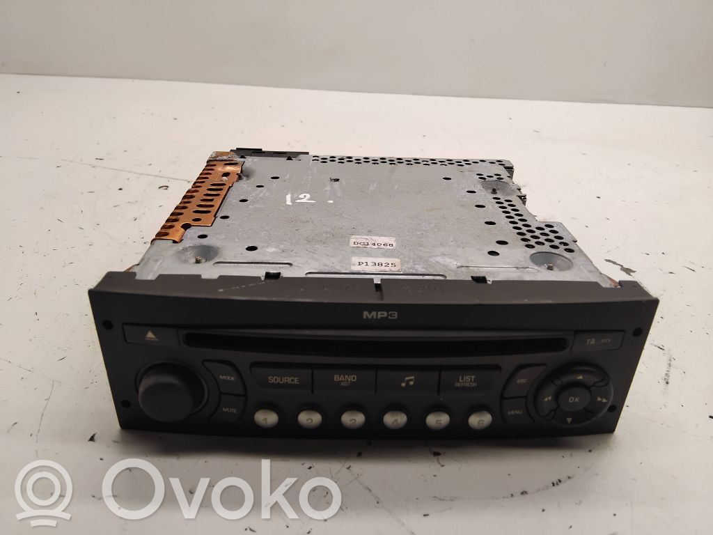 Citroen C4 Grand Picasso Panel / Radioodtwarzacz CD/DVD/GPS 