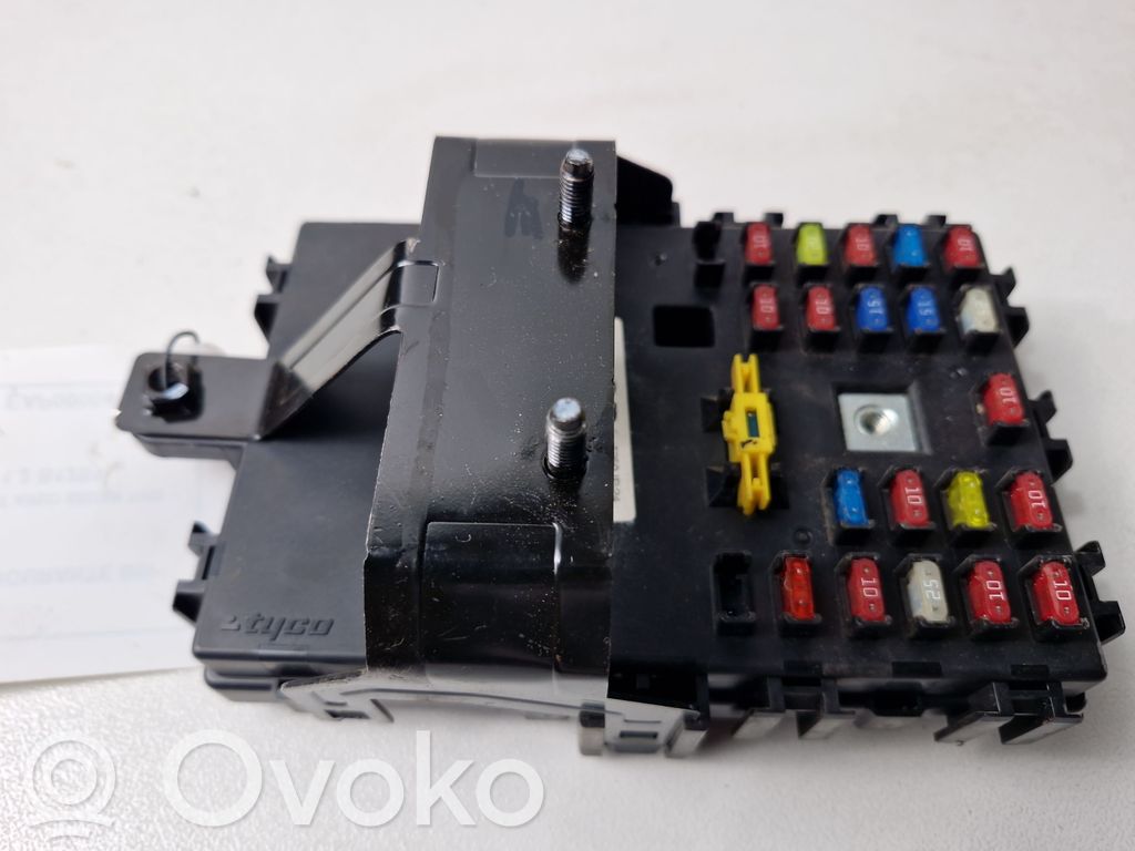 Chevrolet Aveo Fuse module 