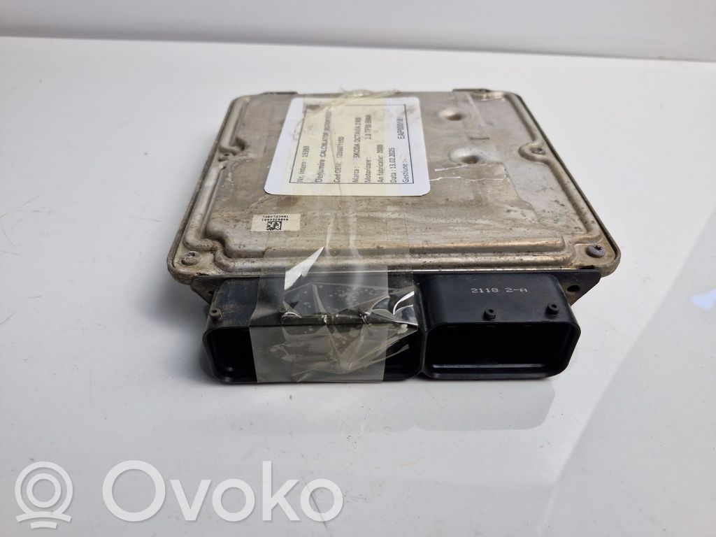 Skoda Octavia Mk2 (1Z) Engine control unit/module 