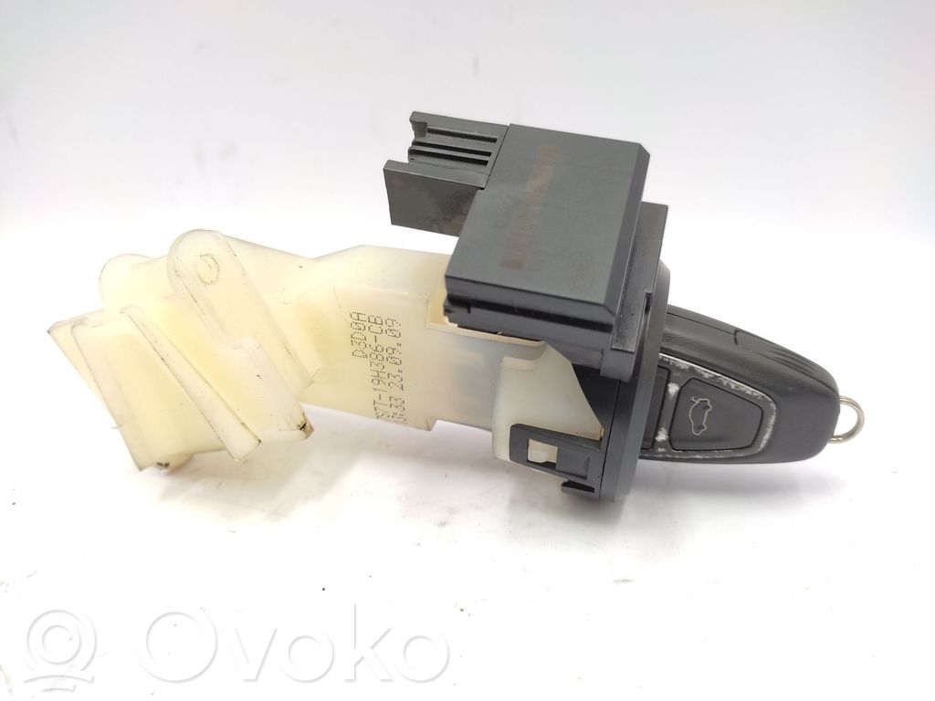 Ford Mondeo MK IV Užvedimo spynelė 
