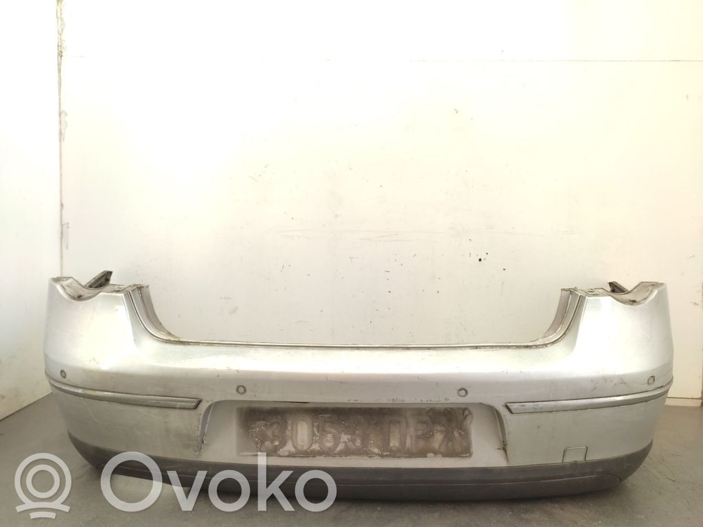 Volkswagen Passat Alltrack Parachoques 
