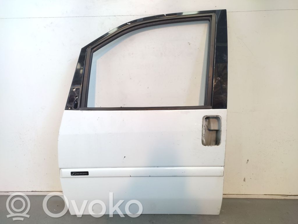 Puerta delantera   9002L4