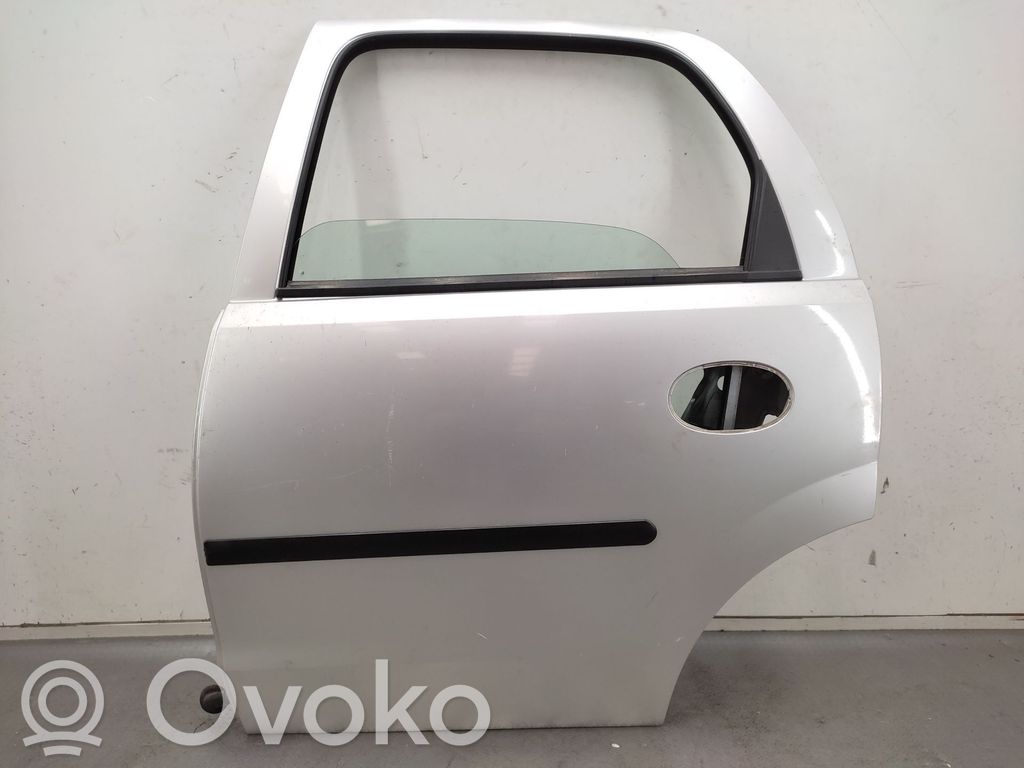 Opel Corsa C Puerta trasera 