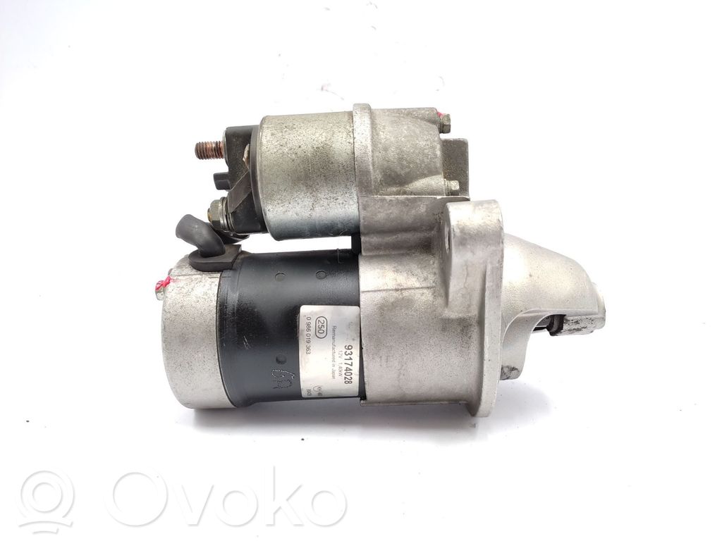 Opel Astra G Starter motor 