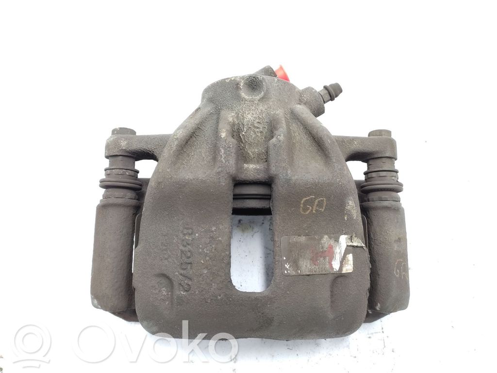 Front brake caliper   4401E2