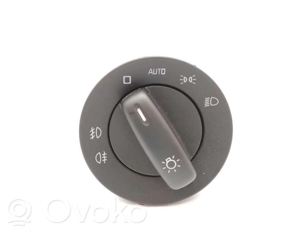 Interruptor de control del panel de luces   5L0941431E
