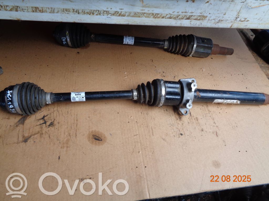 BMW 2 F45 Półoś przednia 