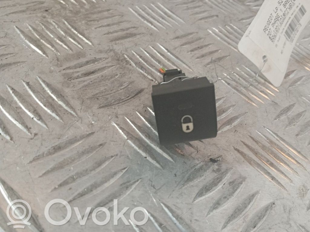 Peugeot 207 Other switches/knobs/shifts 