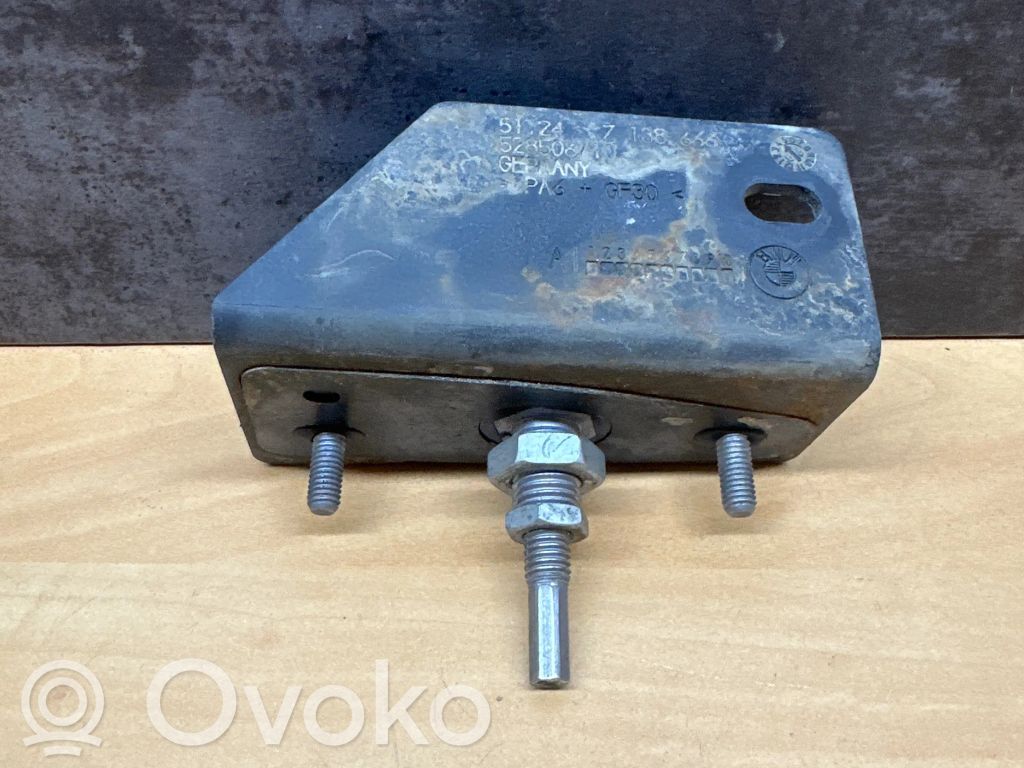 BMW 5 E60 E61 Tailgate/trunk/boot lid buffer 