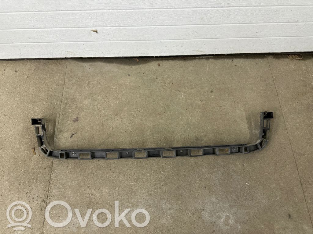 Volkswagen Touran I Uchwyt / Mocowanie zderzaka tylnego 