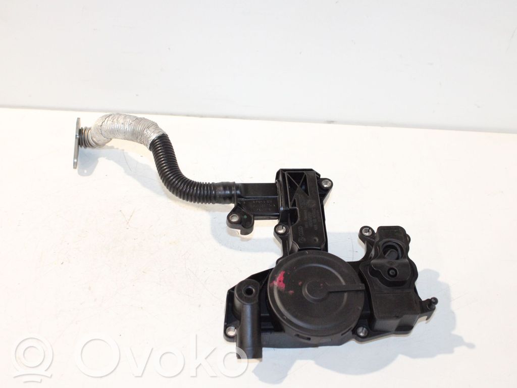 Audi A4 S4 B8 8K Odpowietrznik / Separator oleju 