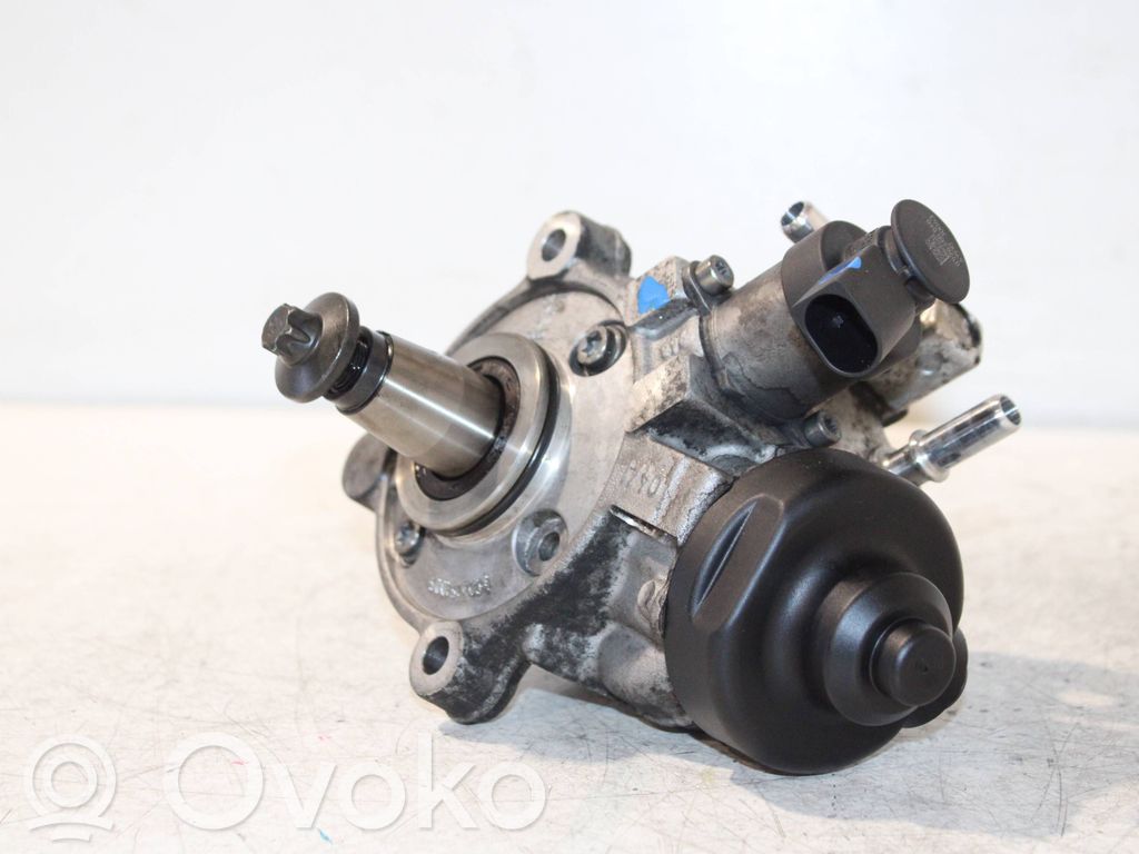 BMW 5 F10 F11 Pompa wtryskowa wysokiego ciśnienia 