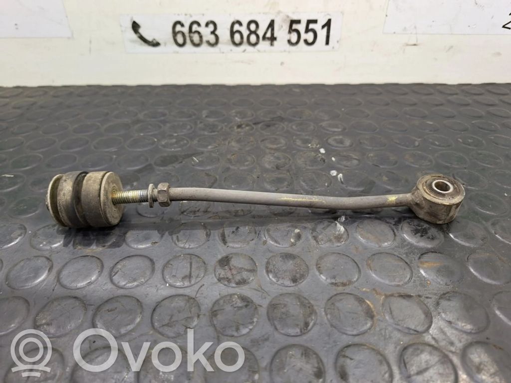 Mercedes-Benz E W212 Radiator mount bracket 