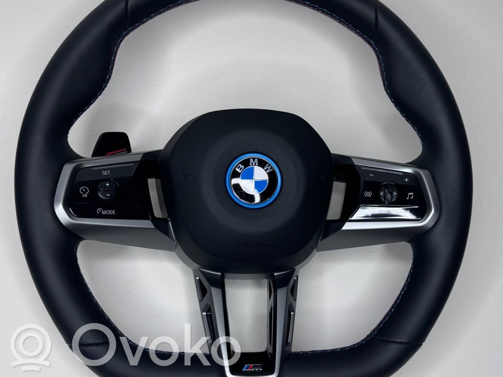 BMW i5 G60 Ohjauspyörä 