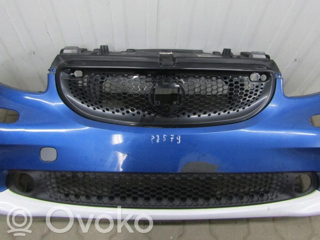 Smart ForTwo III C453 Parachoques delantero 
