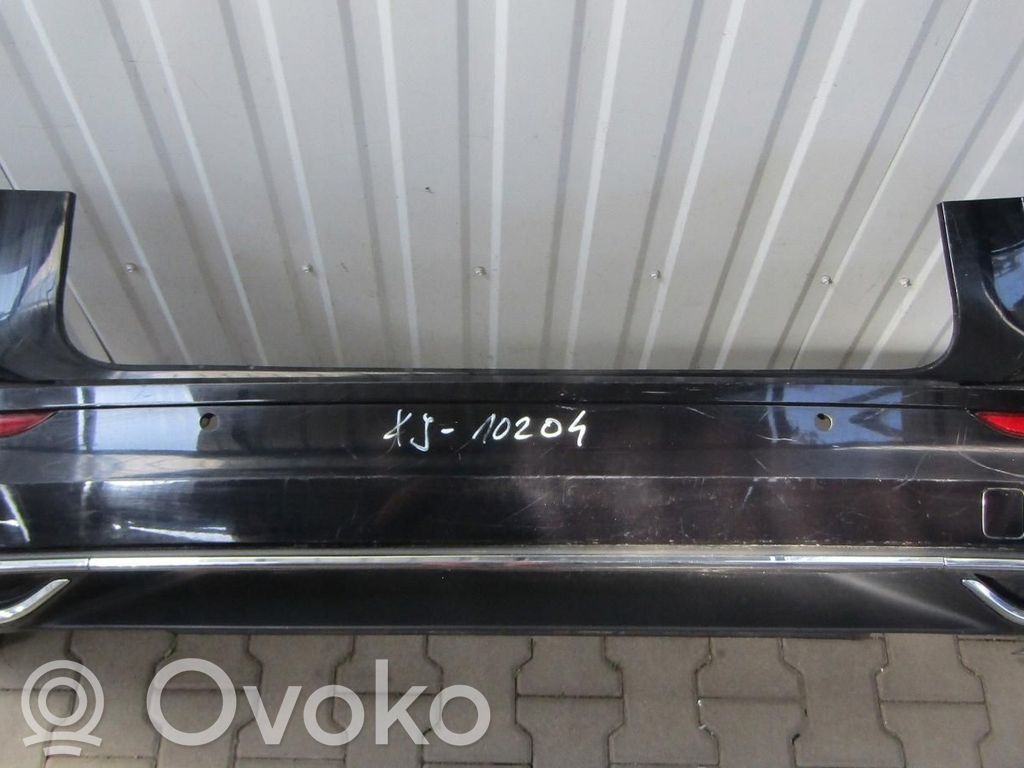 Volkswagen Golf VIII Parachoques 