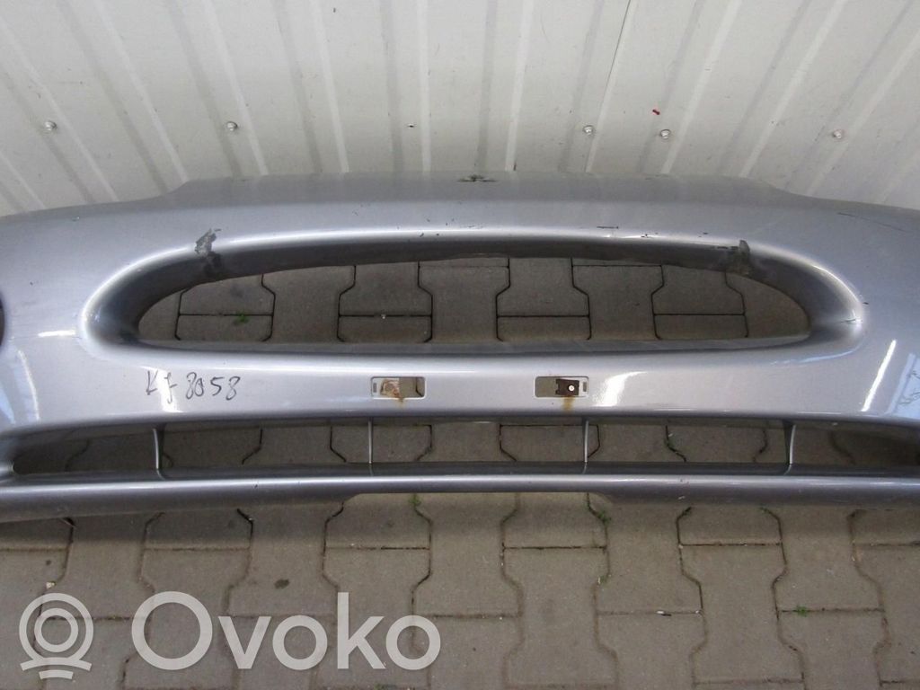 Mitsubishi FTO Paraurti anteriore 