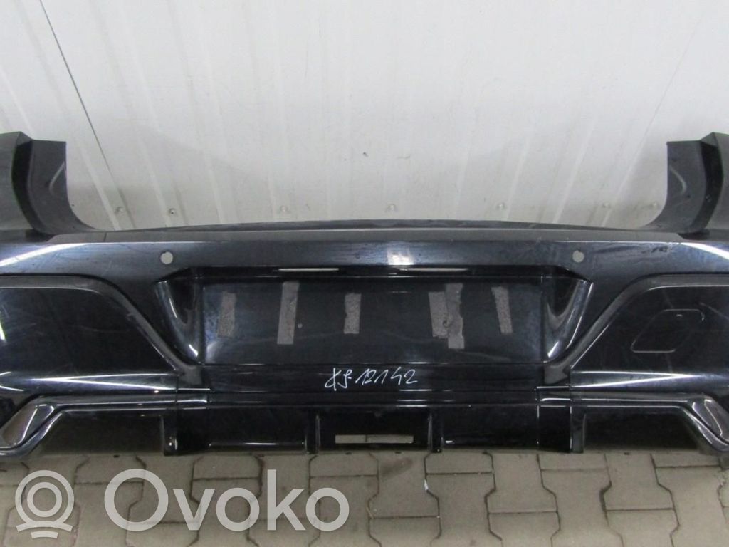 BMW 7 G70 Parachoques 