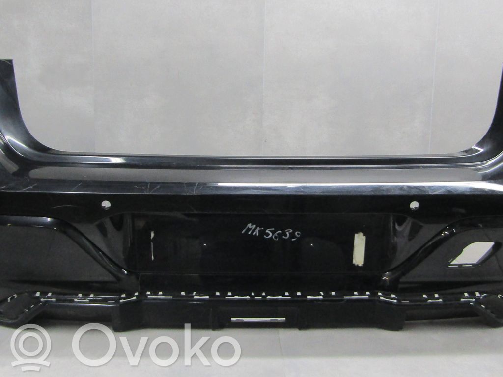 BMW 7 G70 Parachoques 