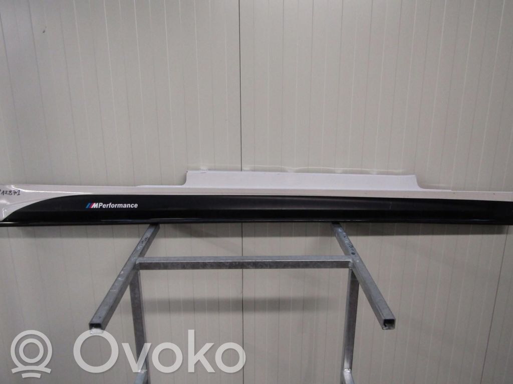 BMW 4 F32 F33 Listwa progowa przednia / nakładka 