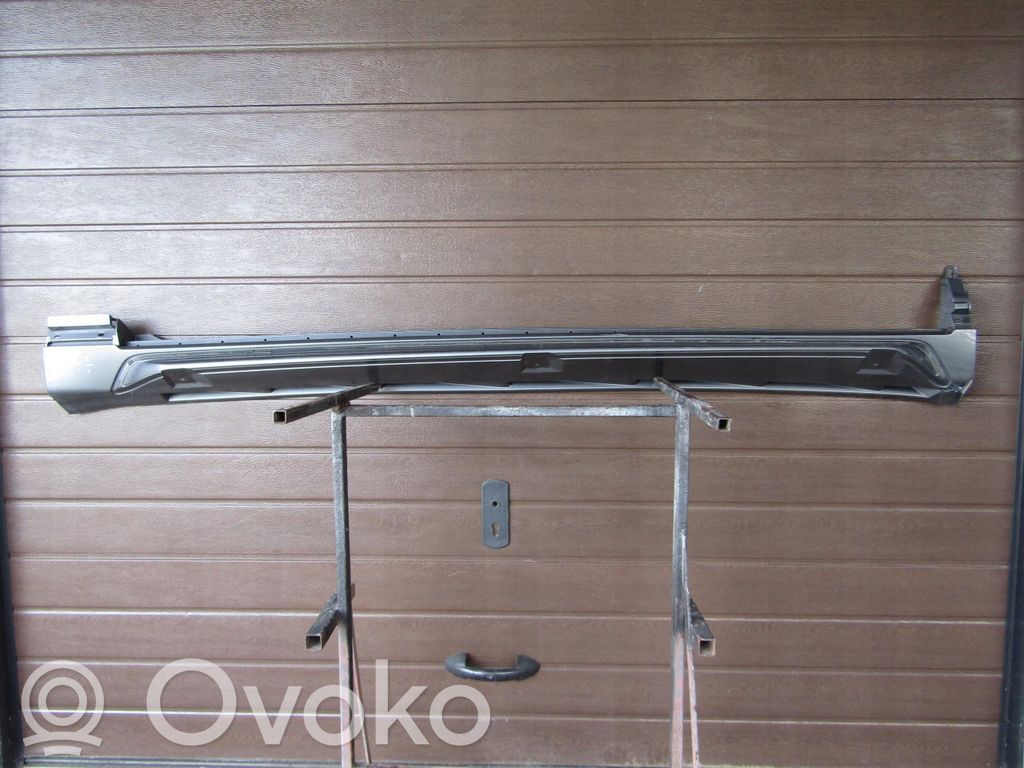 Volvo XC90 Etukynnys (korin osa) 