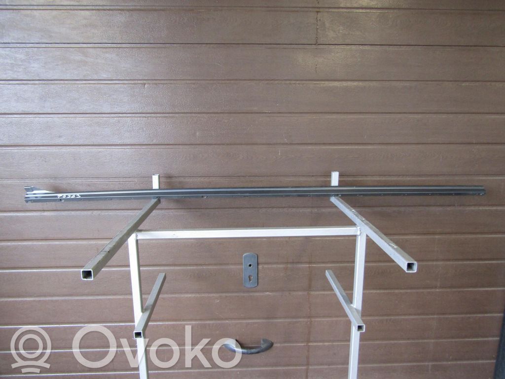 Volvo XC90 Listón delantero (repuesto de carrocería) 