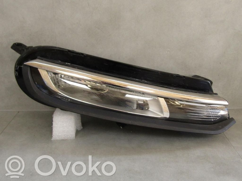 Citroen C3 Phare frontale 