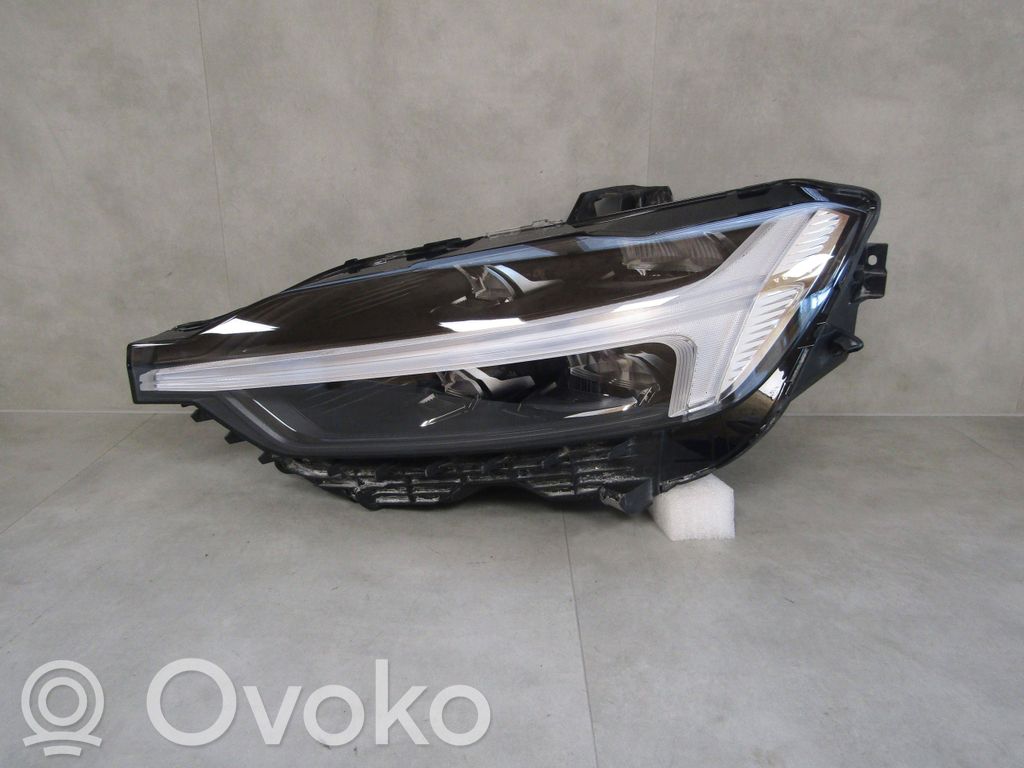 Volvo XC60 Phare frontale 