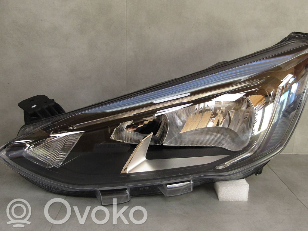 Headlight/headlamp   JX7B13W030CE,175PL9147
