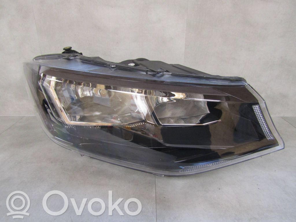 Volkswagen Caddy Headlight/headlamp 