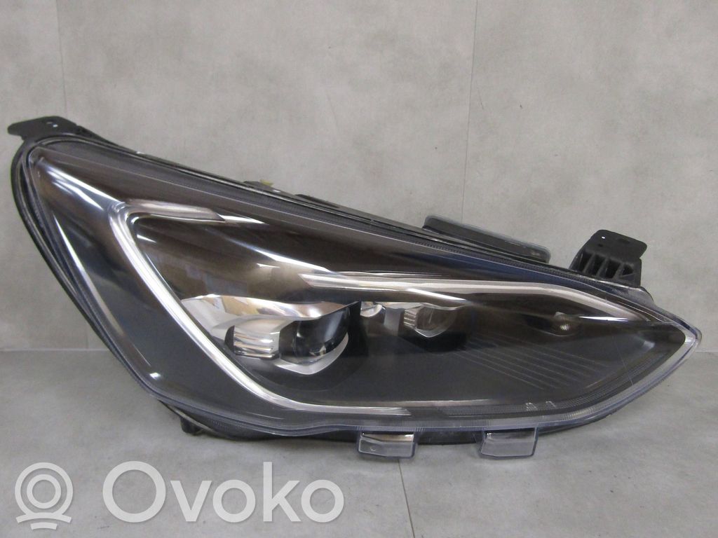 Ford Focus Headlight/headlamp 
