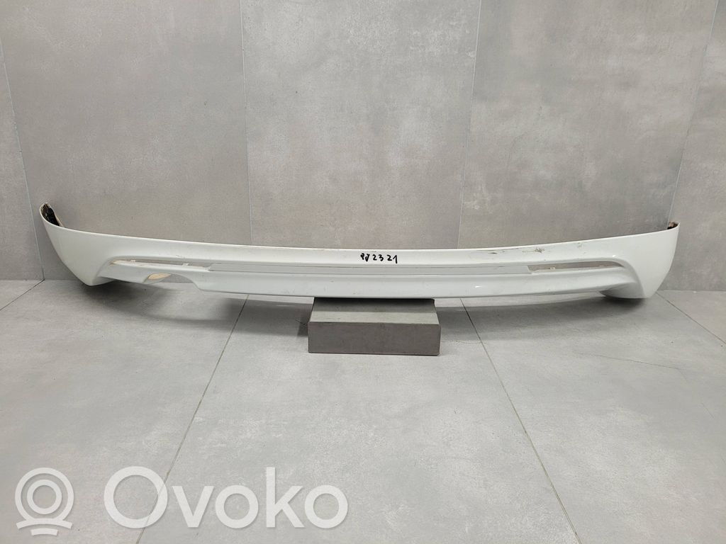 Opel Astra J Moldura embellecedora de la barra del amortiguador trasero 