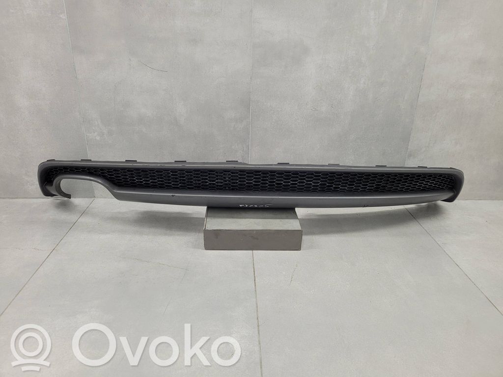 Audi A5 8T 8F Listwa dolna zderzaka tylnego 