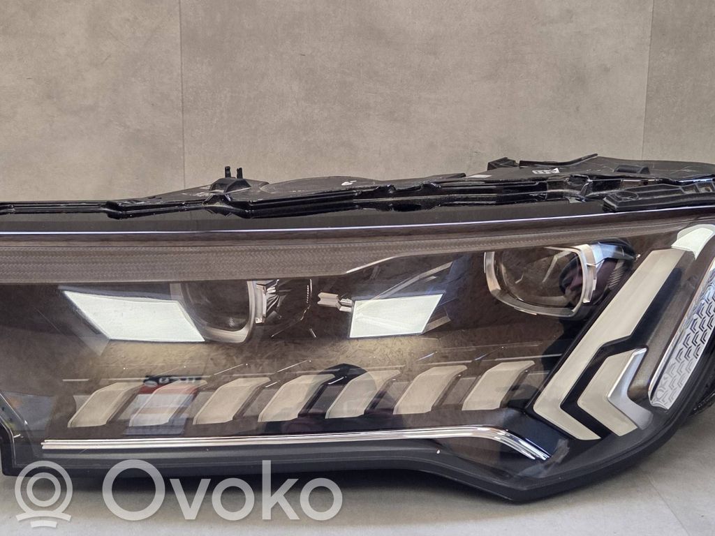 Audi Q7 4M Scheinwerfer 