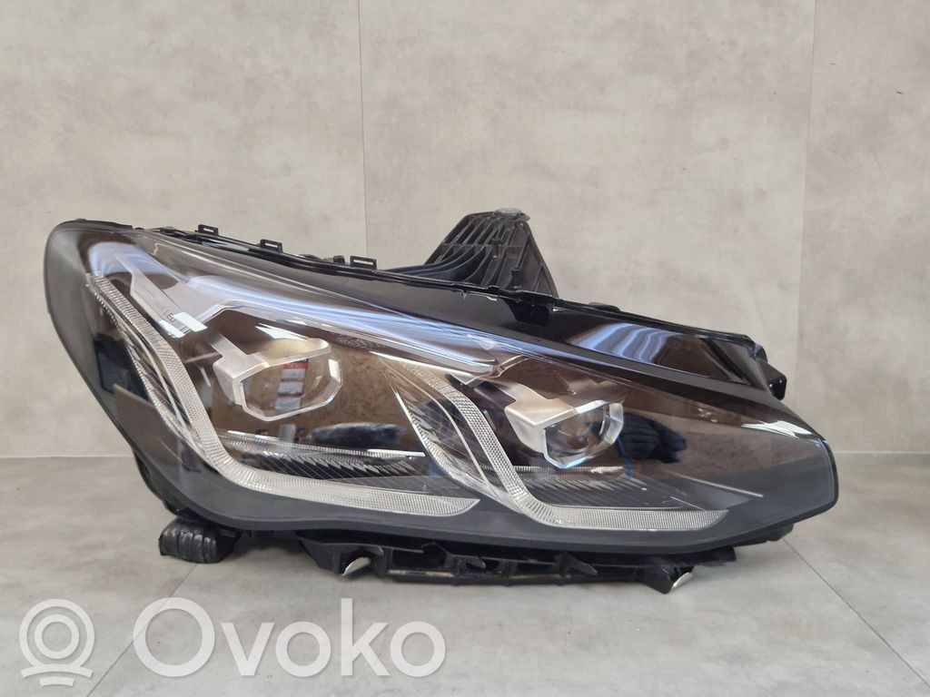 BMW 2 Active Tourer U06 Scheinwerfer 