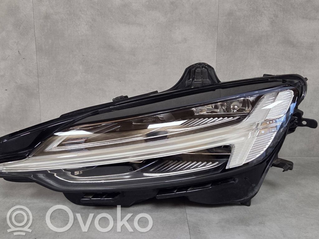 Lampa przednia   VOLOV60S60LAMPA