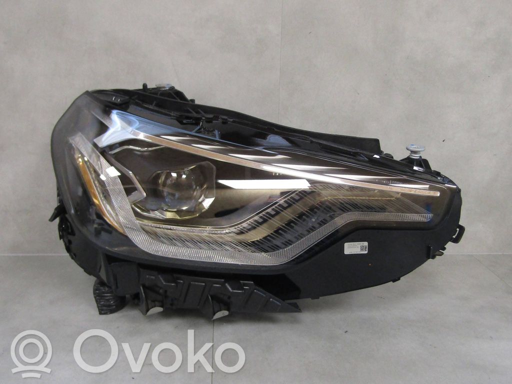 BMW 2 G42 Scheinwerfer 
