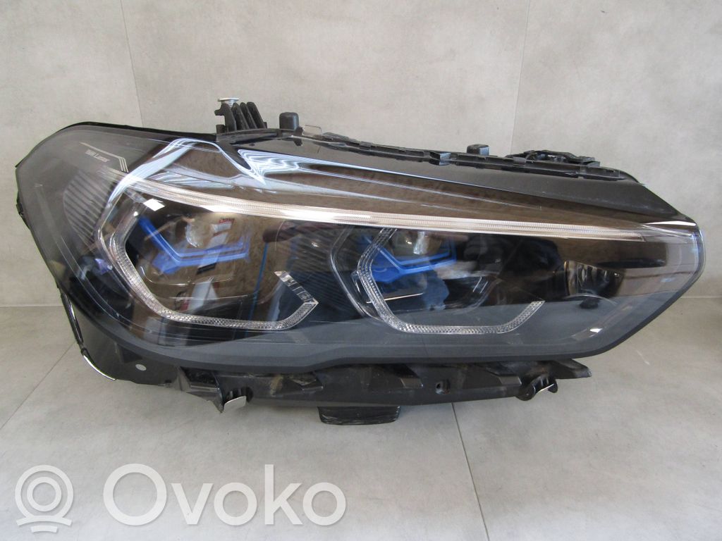 BMW X5 G05 Lampa przednia 