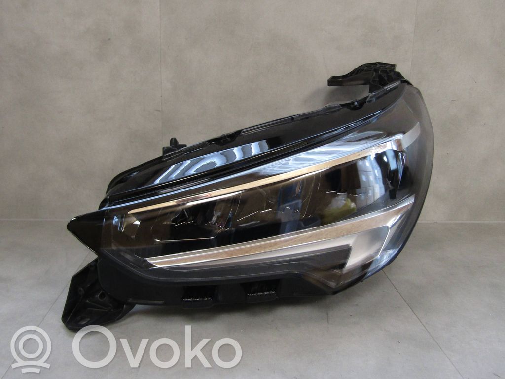 Opel Corsa F Far 