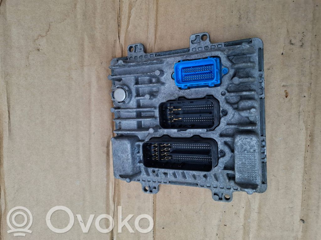 Opel Astra K Engine control unit/module 