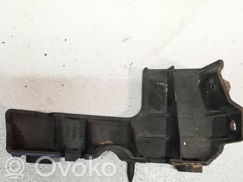 Audi A4 S4 B7 8E 8H Front bumper mounting bracket 