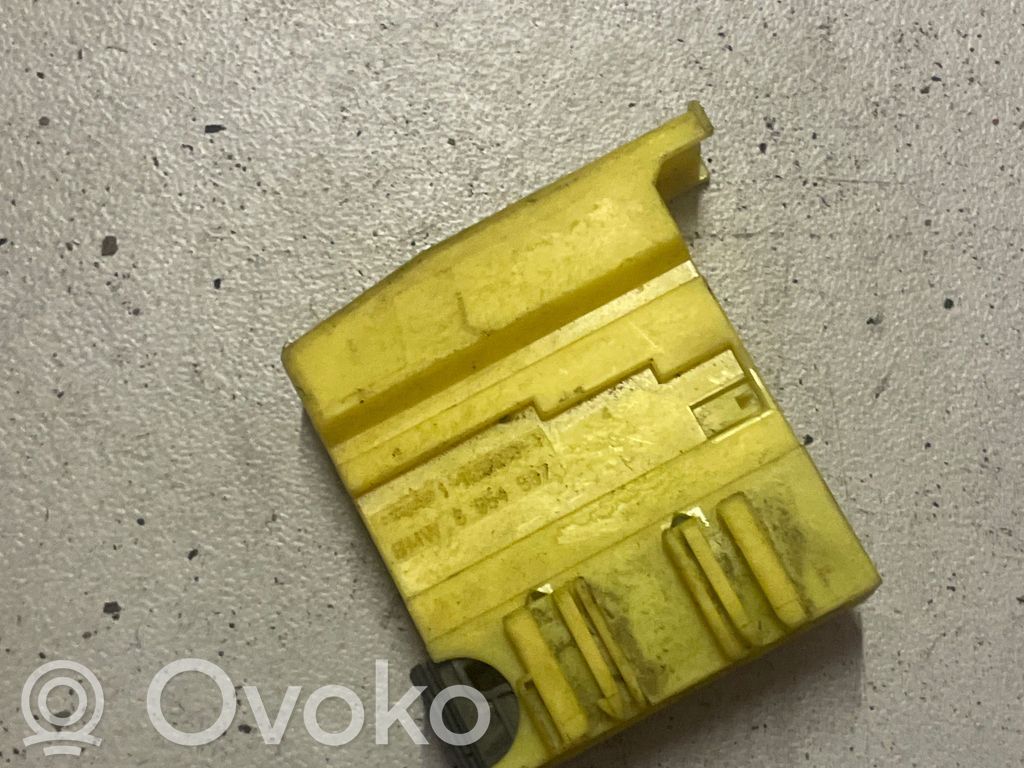 BMW 3 E90 E91 Kita salono detalė 