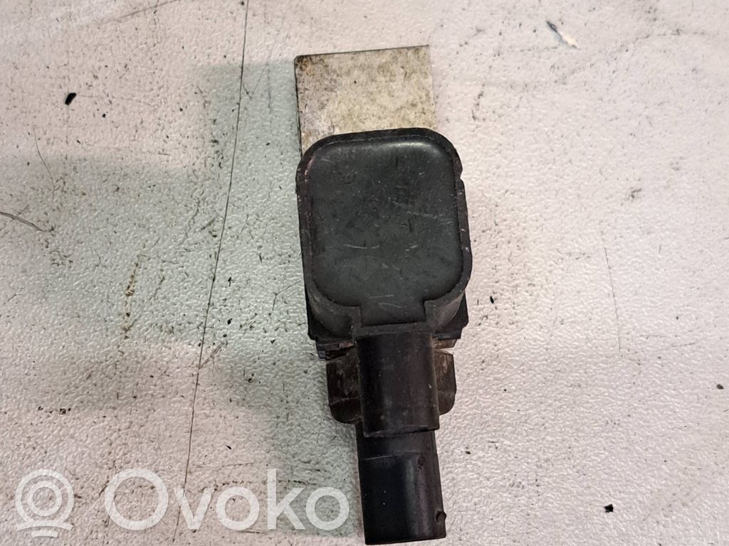 Mercedes-Benz CLS C219 Rozdzielacz / Blok zaworowy zawieszenia pneumatycznego osi tylnej 