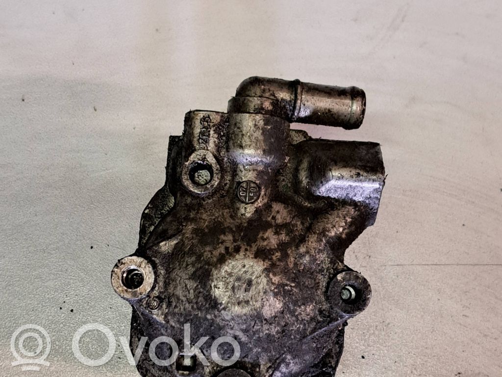 Audi A4 S4 B8 8K Ohjaustehostimen pumppu 