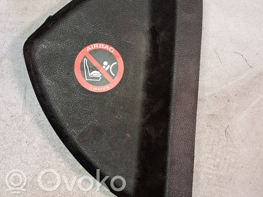 Mercedes-Benz C W204 Rivestimento estremità laterale del cruscotto 